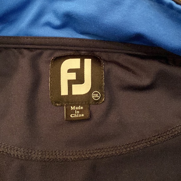 FootJoy XXL Navy Pullover - Picture 4 of 7